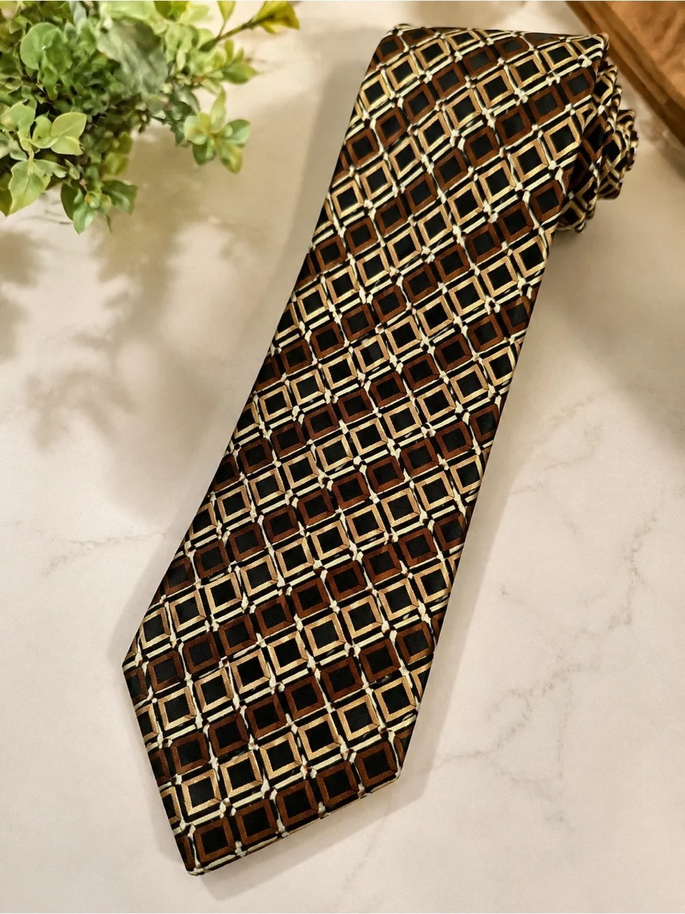 Stafford Essentials Men's Necktie Brown Black Geometric Diamond Pattern